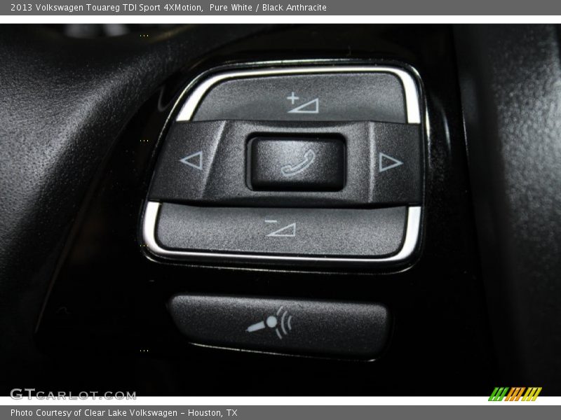 Pure White / Black Anthracite 2013 Volkswagen Touareg TDI Sport 4XMotion