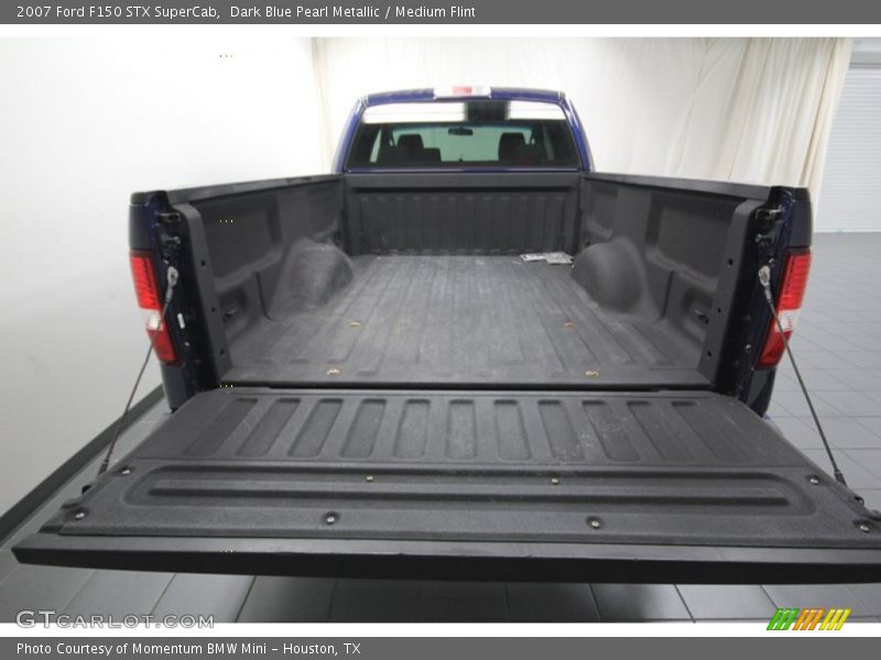 Dark Blue Pearl Metallic / Medium Flint 2007 Ford F150 STX SuperCab