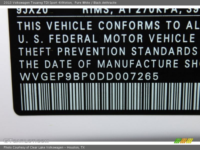 Pure White / Black Anthracite 2013 Volkswagen Touareg TDI Sport 4XMotion