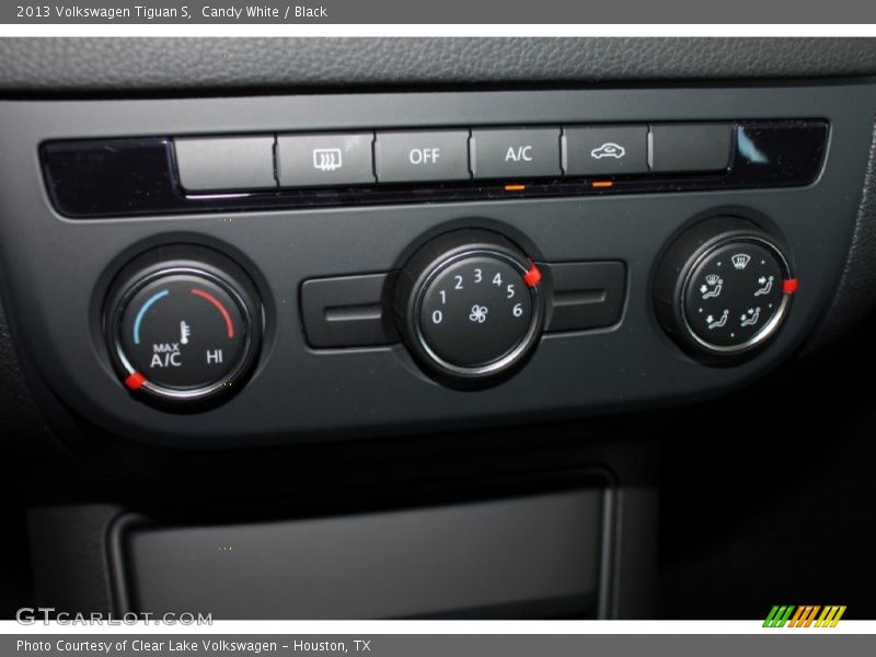 Candy White / Black 2013 Volkswagen Tiguan S