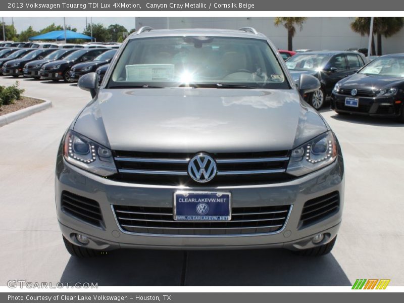 Canyon Gray Metallic / Cornsilk Beige 2013 Volkswagen Touareg TDI Lux 4XMotion