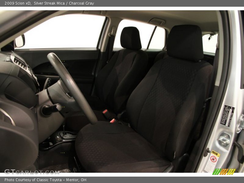 Silver Streak Mica / Charcoal Gray 2009 Scion xD
