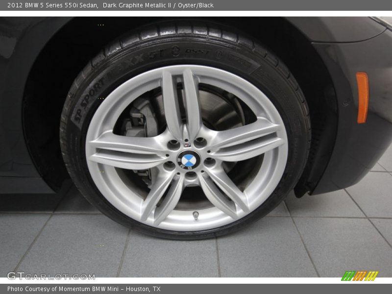 Dark Graphite Metallic II / Oyster/Black 2012 BMW 5 Series 550i Sedan
