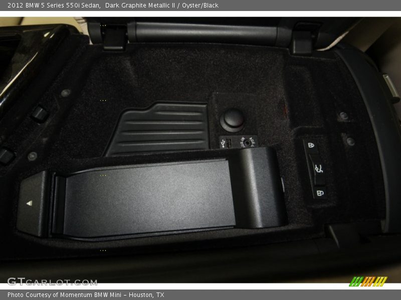 Dark Graphite Metallic II / Oyster/Black 2012 BMW 5 Series 550i Sedan