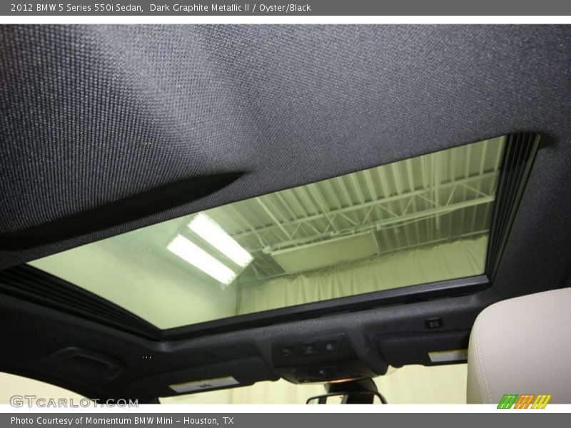Dark Graphite Metallic II / Oyster/Black 2012 BMW 5 Series 550i Sedan