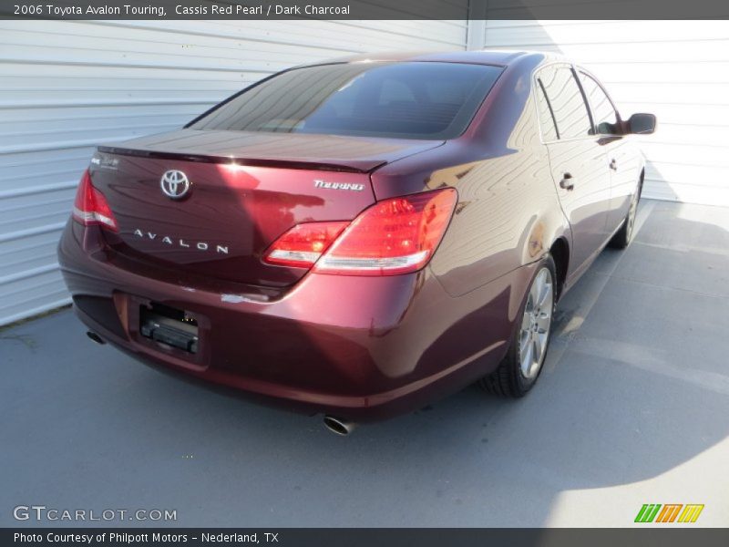 Cassis Red Pearl / Dark Charcoal 2006 Toyota Avalon Touring