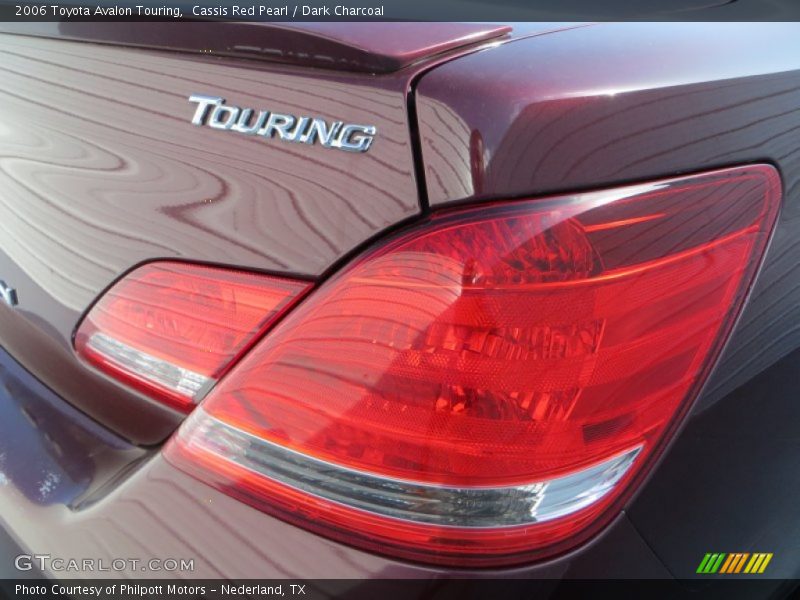Cassis Red Pearl / Dark Charcoal 2006 Toyota Avalon Touring
