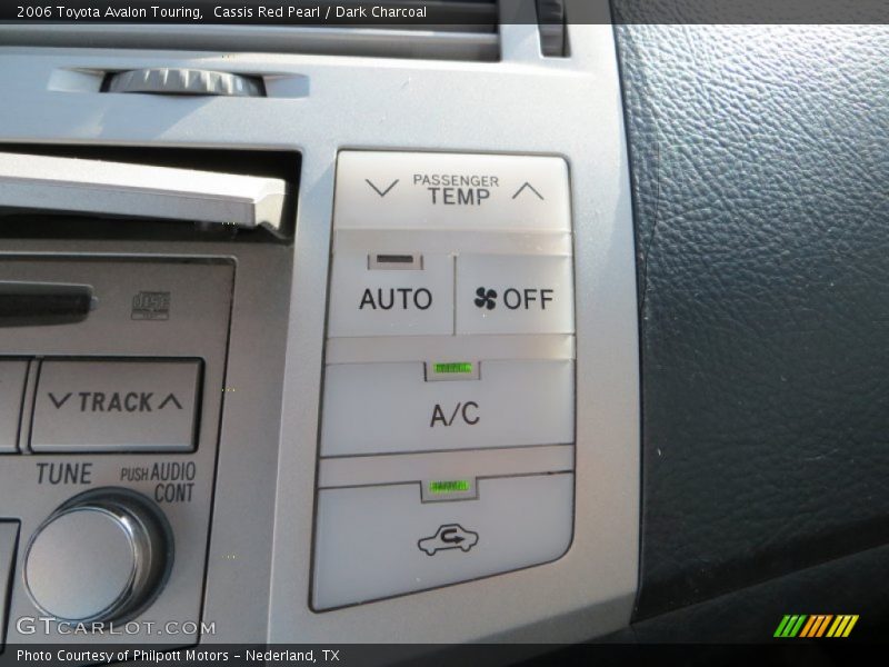 Cassis Red Pearl / Dark Charcoal 2006 Toyota Avalon Touring