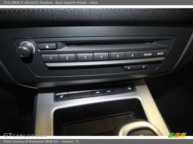 Controls of 2011 Z4 sDrive35is Roadster