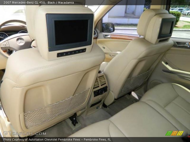 Black / Macadamia 2007 Mercedes-Benz GL 450