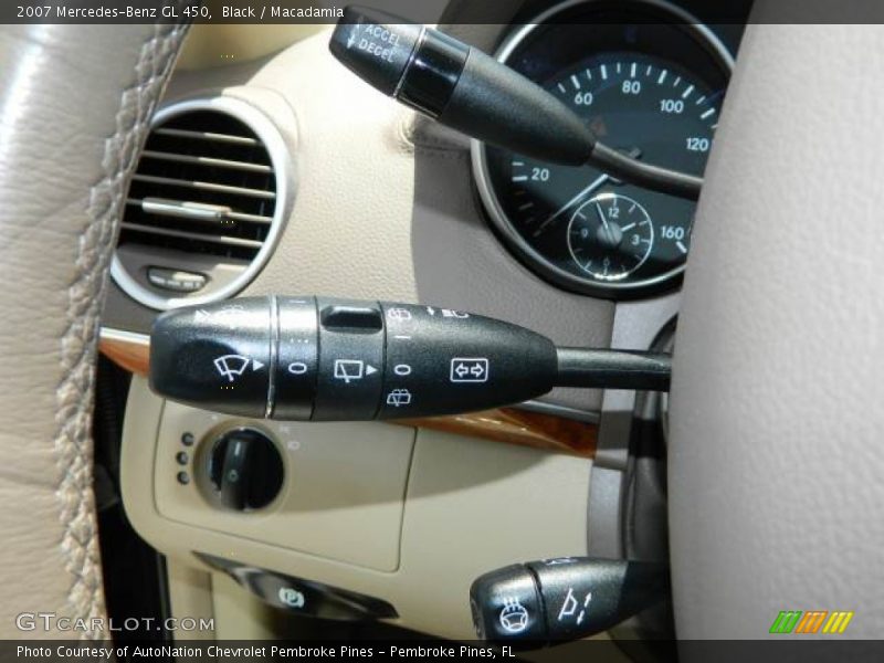 Black / Macadamia 2007 Mercedes-Benz GL 450
