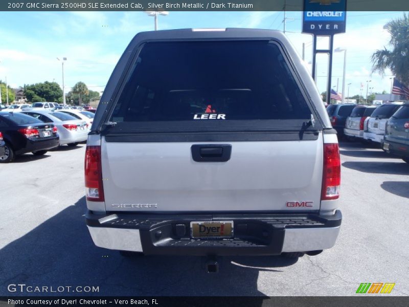 Silver Birch Metallic / Dark Titanium 2007 GMC Sierra 2500HD SLE Extended Cab