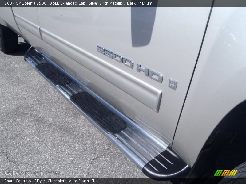 Silver Birch Metallic / Dark Titanium 2007 GMC Sierra 2500HD SLE Extended Cab
