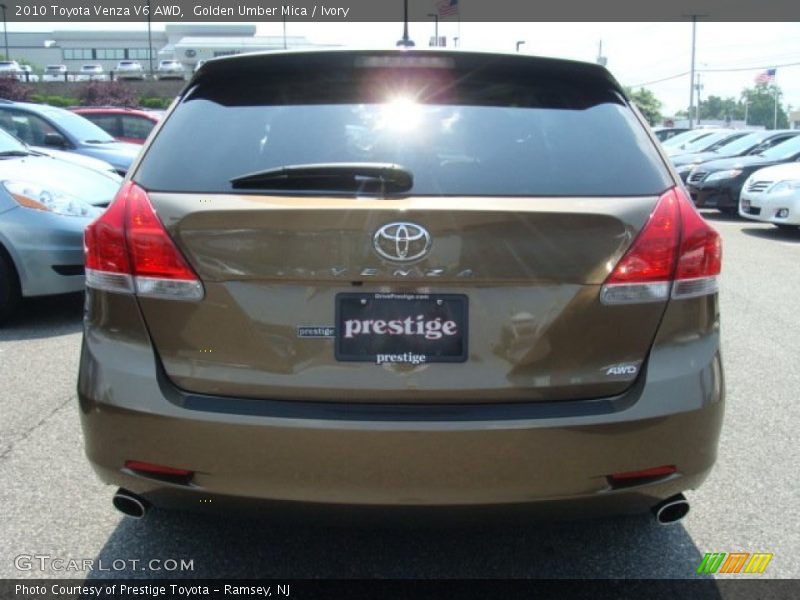 Golden Umber Mica / Ivory 2010 Toyota Venza V6 AWD
