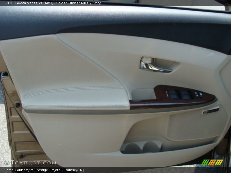 Golden Umber Mica / Ivory 2010 Toyota Venza V6 AWD