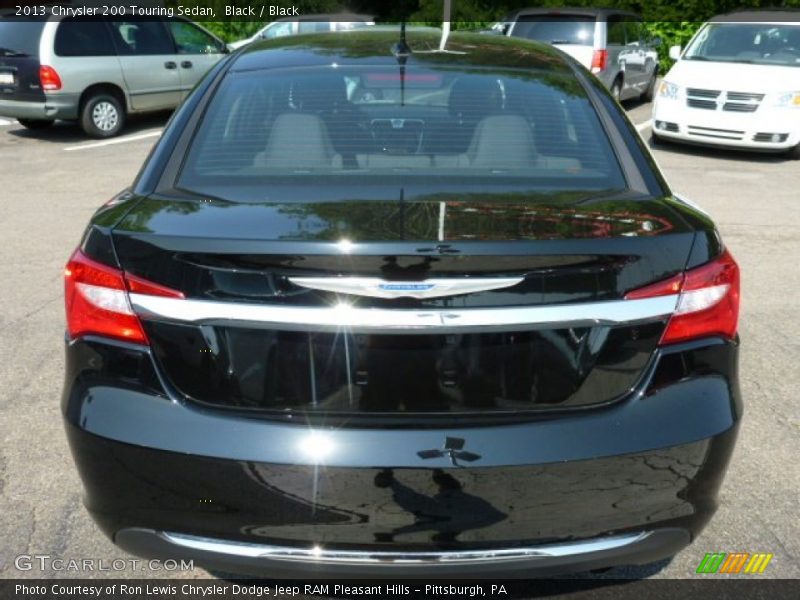 Black / Black 2013 Chrysler 200 Touring Sedan