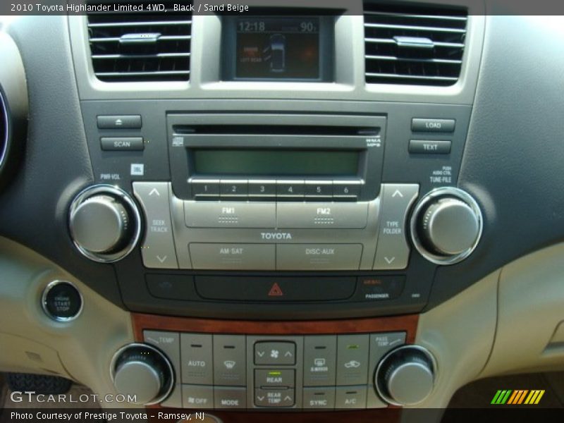 Black / Sand Beige 2010 Toyota Highlander Limited 4WD