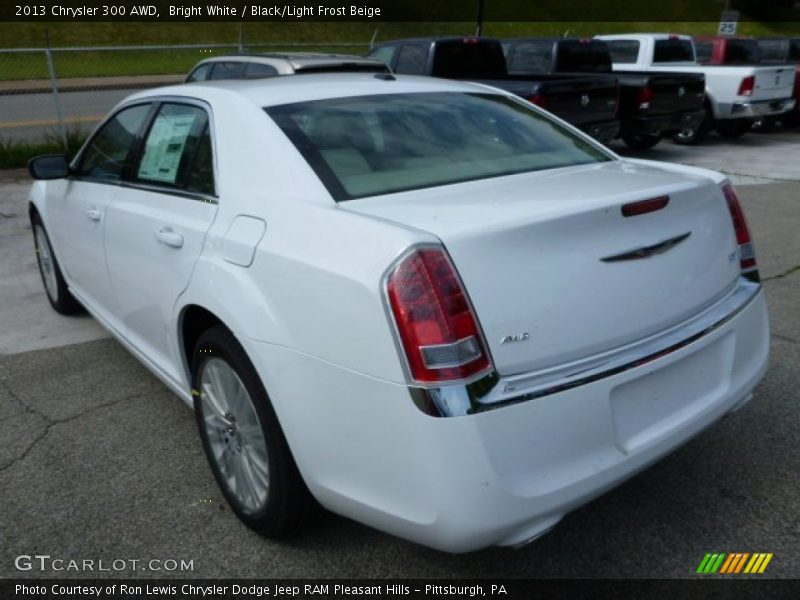 Bright White / Black/Light Frost Beige 2013 Chrysler 300 AWD