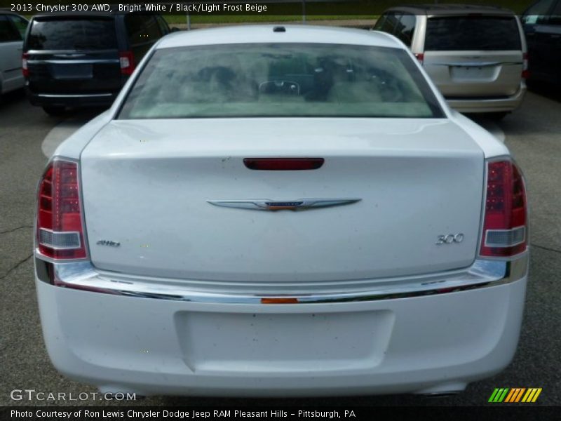 Bright White / Black/Light Frost Beige 2013 Chrysler 300 AWD
