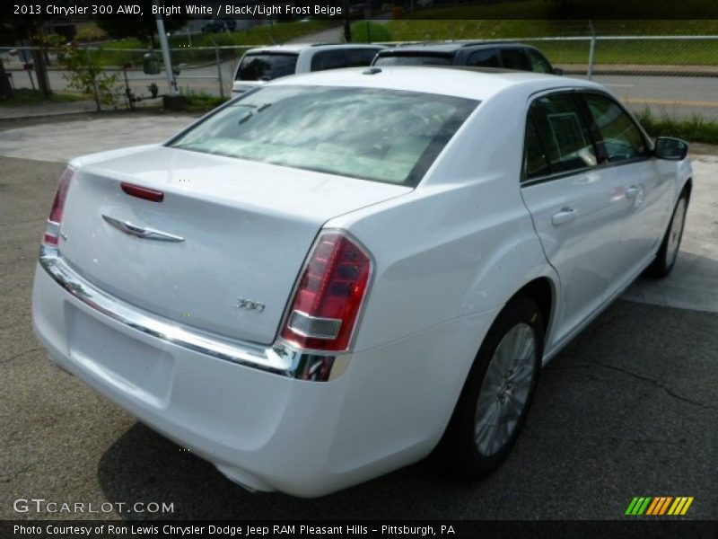 Bright White / Black/Light Frost Beige 2013 Chrysler 300 AWD