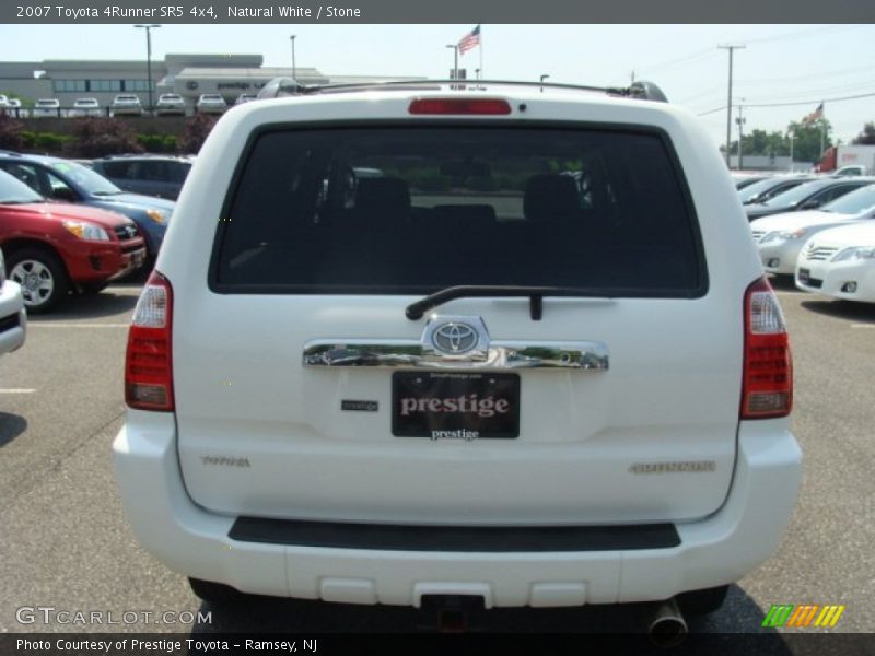 Natural White / Stone 2007 Toyota 4Runner SR5 4x4
