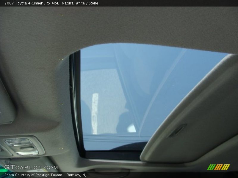 Natural White / Stone 2007 Toyota 4Runner SR5 4x4