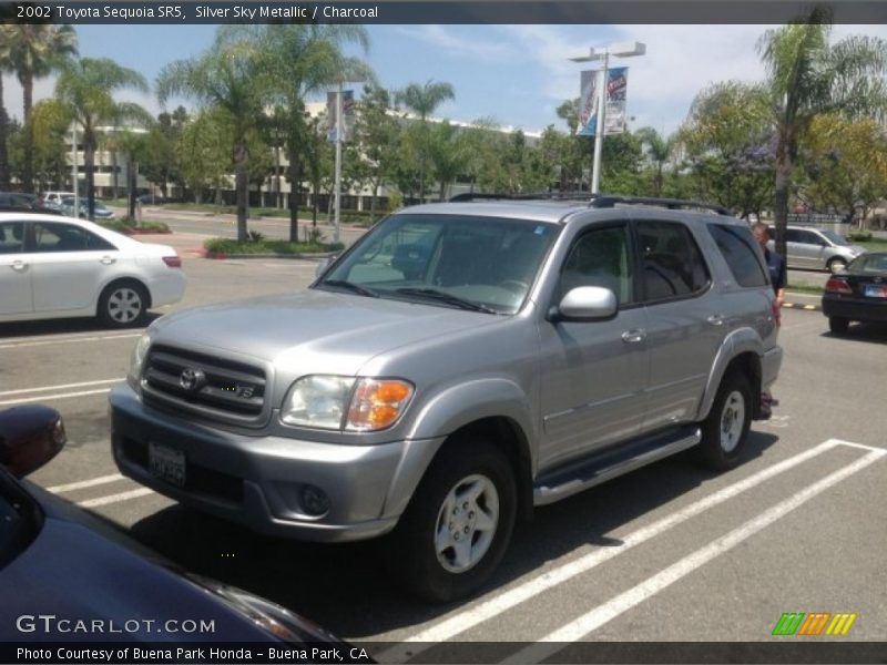 Silver Sky Metallic / Charcoal 2002 Toyota Sequoia SR5