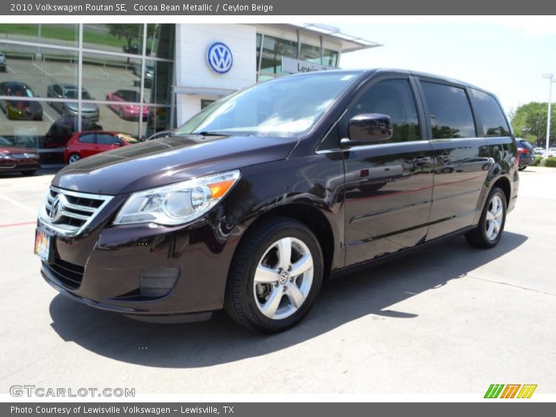 Cocoa Bean Metallic / Ceylon Beige 2010 Volkswagen Routan SE