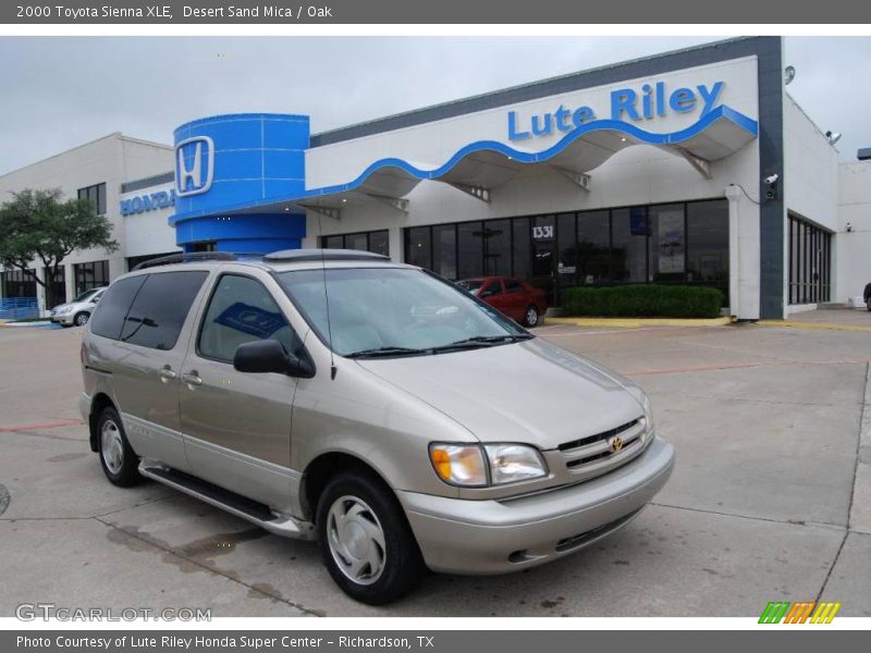 Desert Sand Mica / Oak 2000 Toyota Sienna XLE