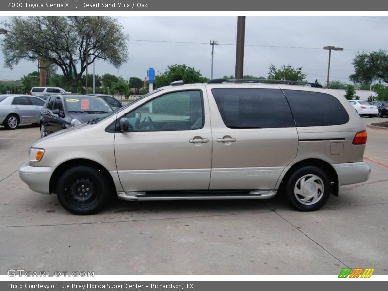 Desert Sand Mica / Oak 2000 Toyota Sienna XLE