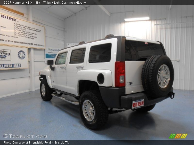 Birch White / Light Cashmere/Ebony 2007 Hummer H3 X