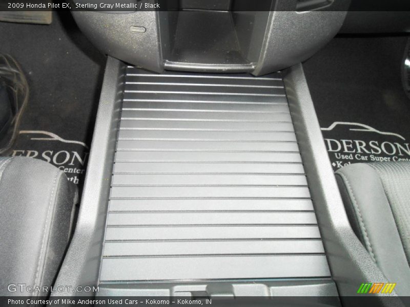 Sterling Gray Metallic / Black 2009 Honda Pilot EX