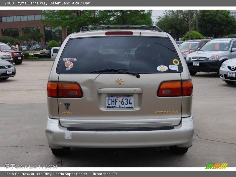 Desert Sand Mica / Oak 2000 Toyota Sienna XLE