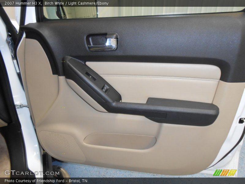 Birch White / Light Cashmere/Ebony 2007 Hummer H3 X