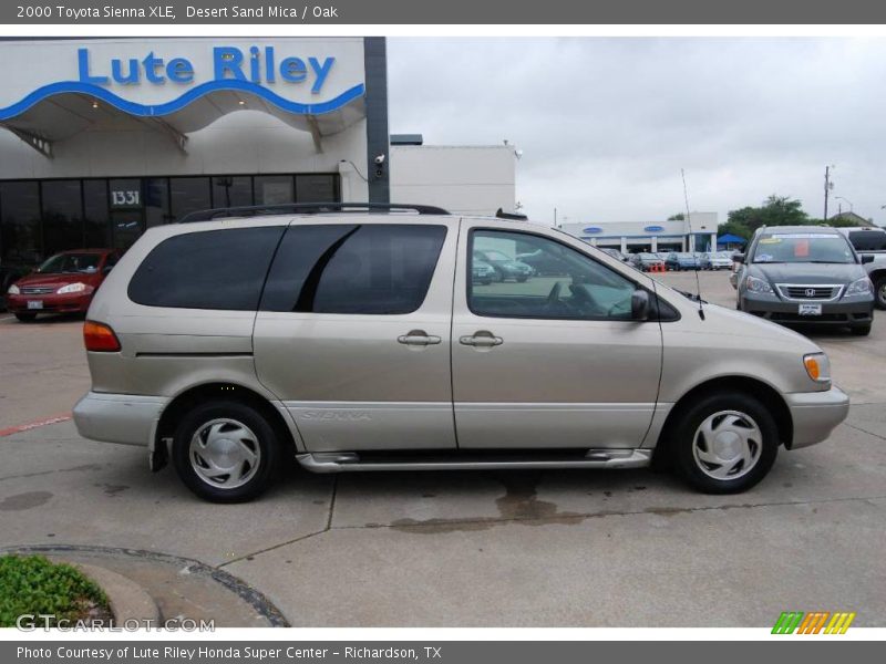 Desert Sand Mica / Oak 2000 Toyota Sienna XLE