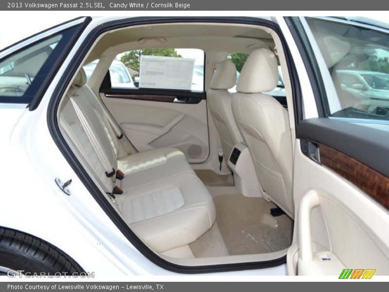 Candy White / Cornsilk Beige 2013 Volkswagen Passat 2.5L SEL