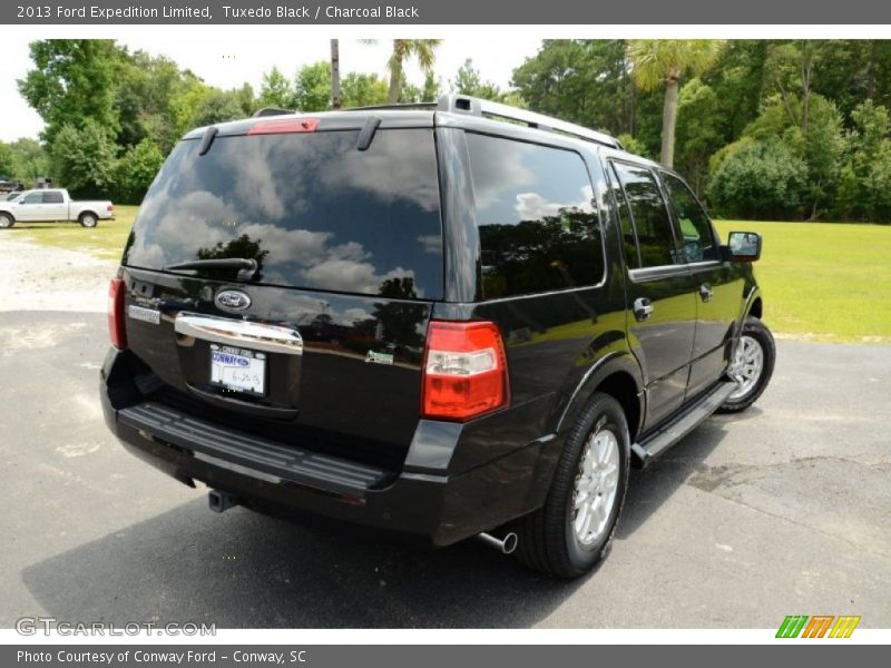 Tuxedo Black / Charcoal Black 2013 Ford Expedition Limited