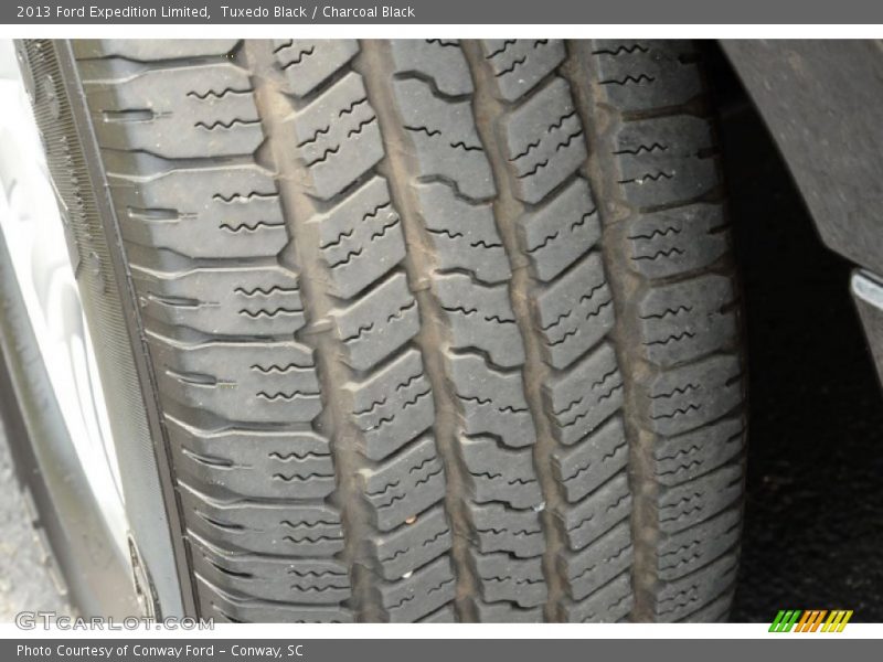 Tuxedo Black / Charcoal Black 2013 Ford Expedition Limited