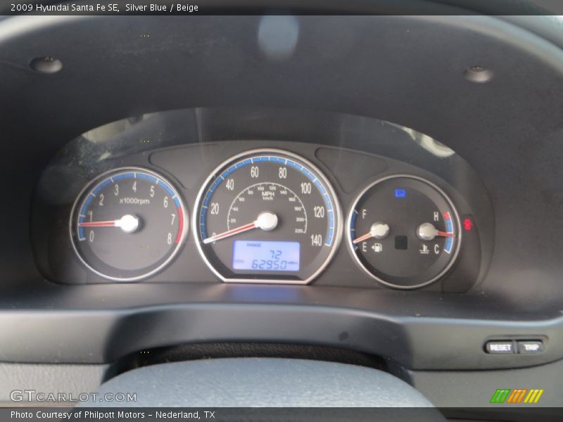 Silver Blue / Beige 2009 Hyundai Santa Fe SE