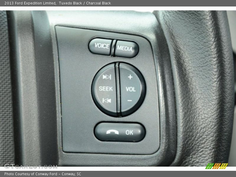 Tuxedo Black / Charcoal Black 2013 Ford Expedition Limited