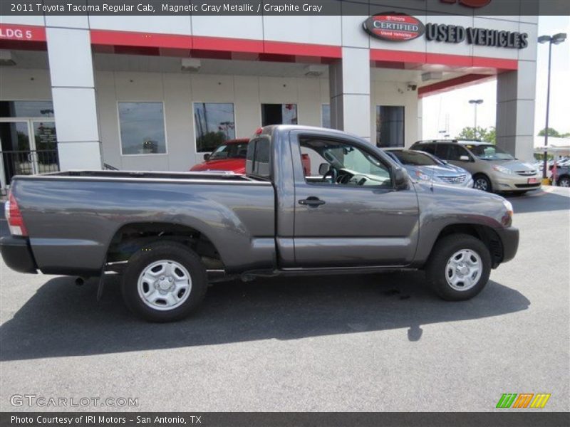 Magnetic Gray Metallic / Graphite Gray 2011 Toyota Tacoma Regular Cab
