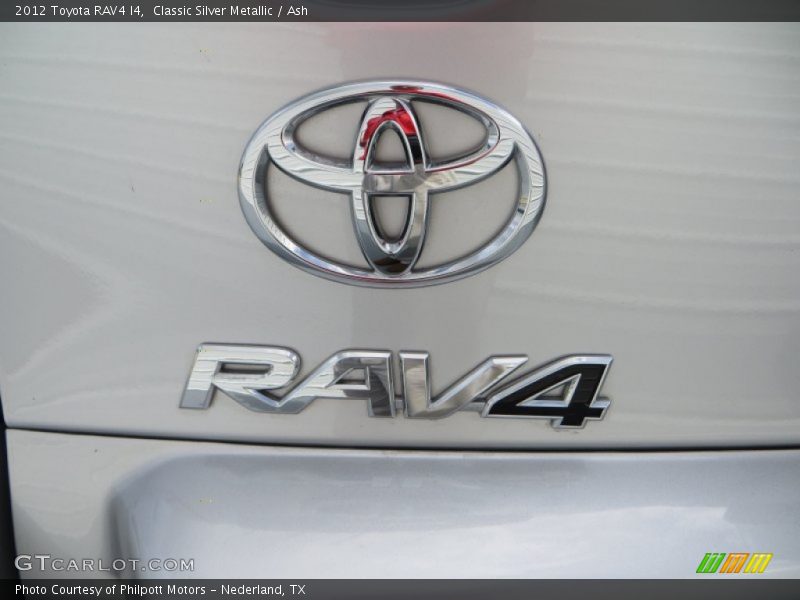 Classic Silver Metallic / Ash 2012 Toyota RAV4 I4