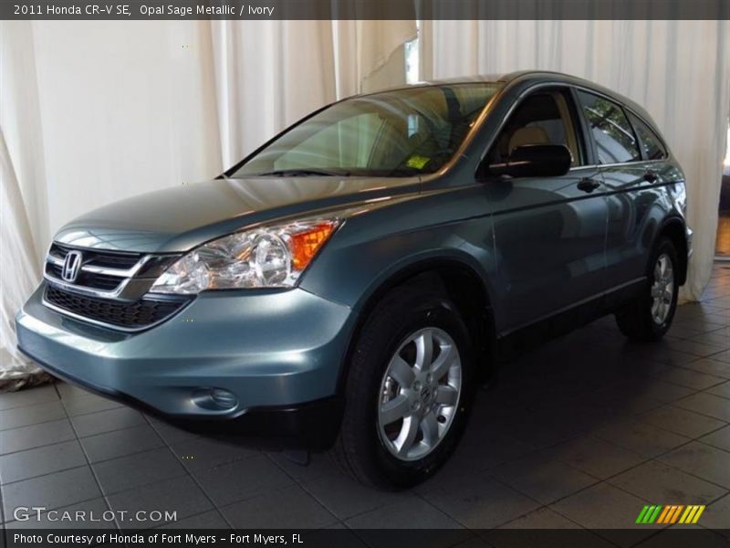 Opal Sage Metallic / Ivory 2011 Honda CR-V SE