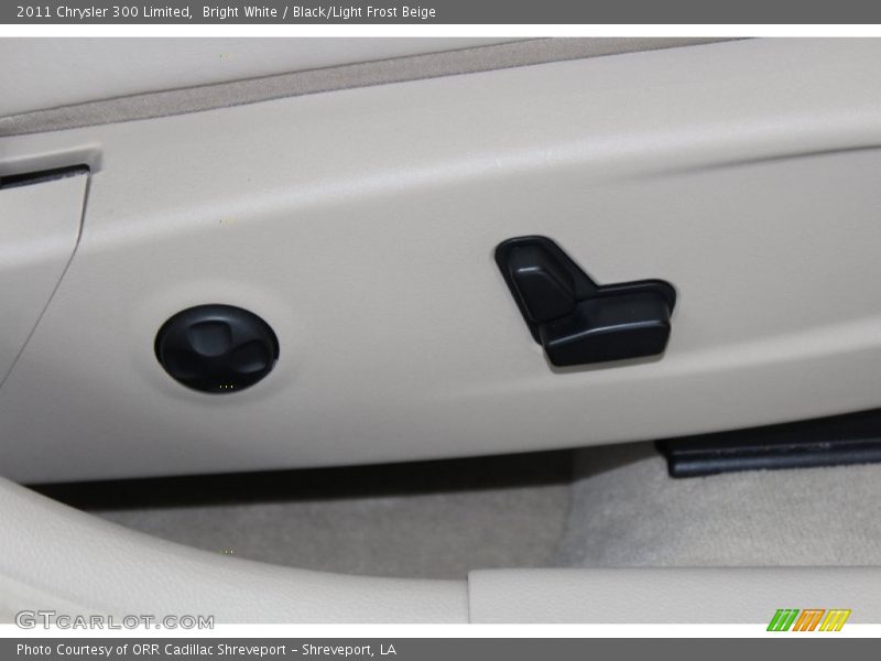 Bright White / Black/Light Frost Beige 2011 Chrysler 300 Limited