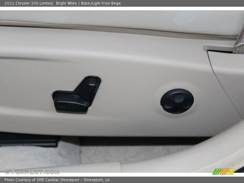 Bright White / Black/Light Frost Beige 2011 Chrysler 300 Limited