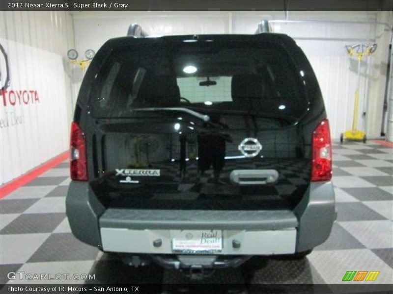 Super Black / Gray 2012 Nissan Xterra S