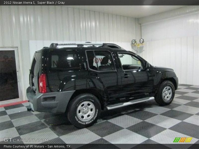 Super Black / Gray 2012 Nissan Xterra S