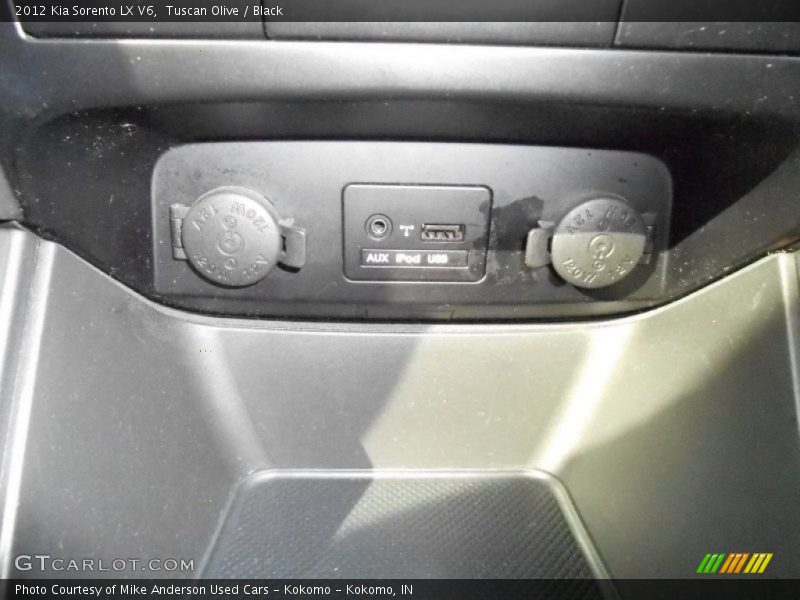 Tuscan Olive / Black 2012 Kia Sorento LX V6