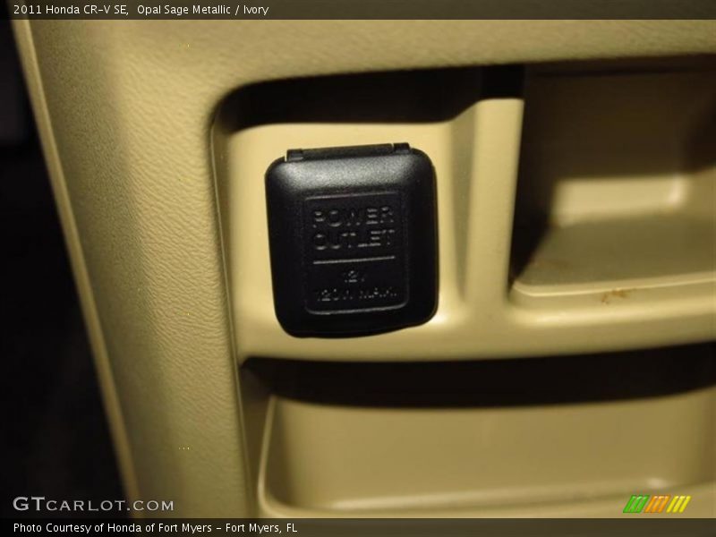 Opal Sage Metallic / Ivory 2011 Honda CR-V SE