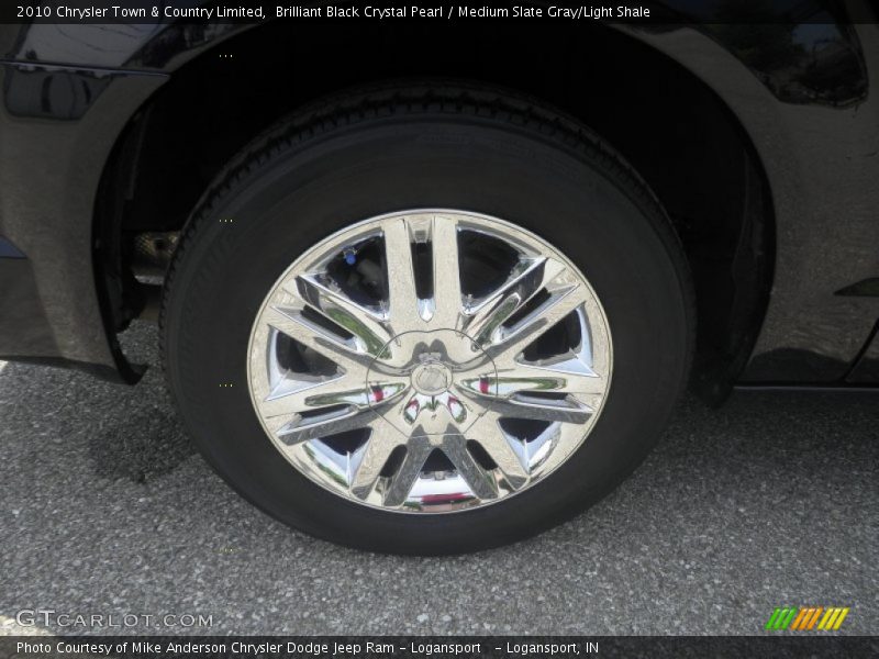 Brilliant Black Crystal Pearl / Medium Slate Gray/Light Shale 2010 Chrysler Town & Country Limited